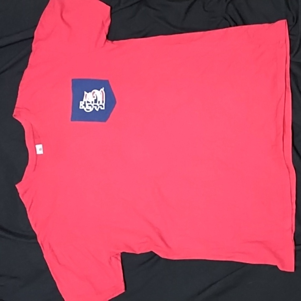 St. Louis Cardinals Red Crew-neck Tee with pocket. Men's XL